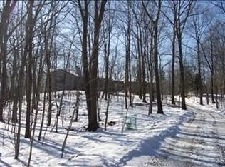 1 Blueberry Hill Rd, Hopewell Junction, NY 12533