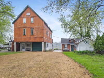 5430 N River Rd, Byron, IL, 61010