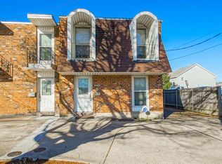 6046 Pontchartrain Blvd, New Orleans, LA 70124