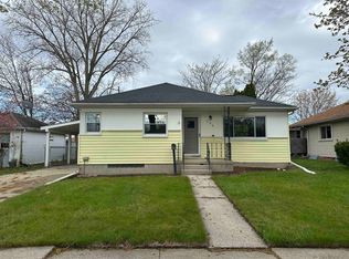 604 S Barclay St, Bay City, MI 48706