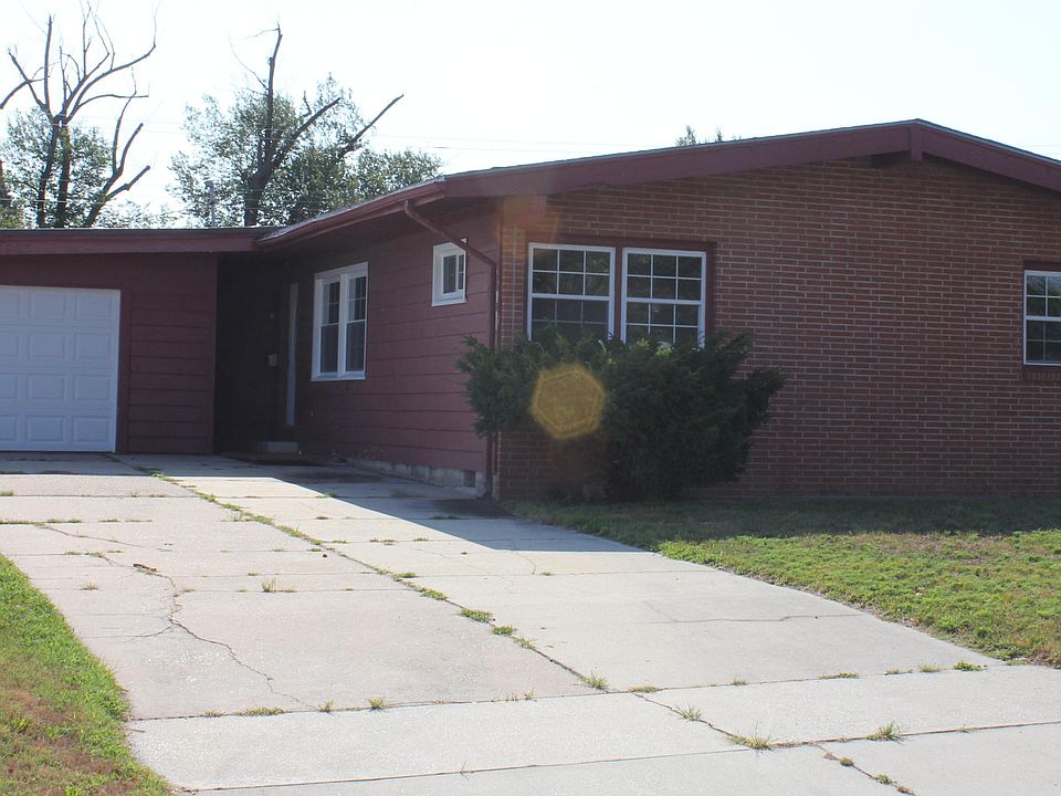2nd image of 2803 Missouri Ave