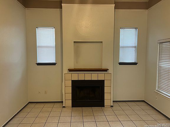 3rd image of 10130 SANDYGLEN