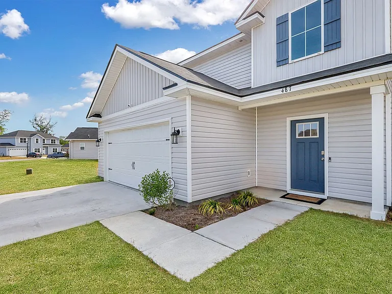 487 Meloney Dr — Photo 43