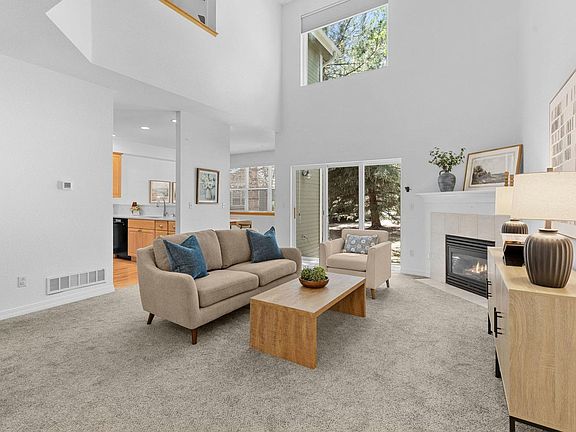 4th image of 658 Wild Ridge Cir