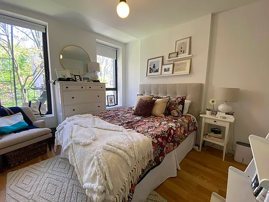 Rented by Bedford 6 Real Estate | media 18