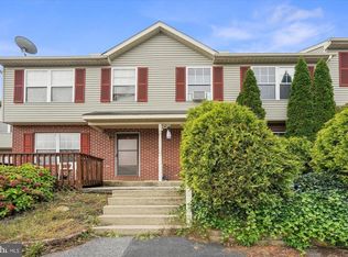 4 Red Tail Ct, Hamburg, PA