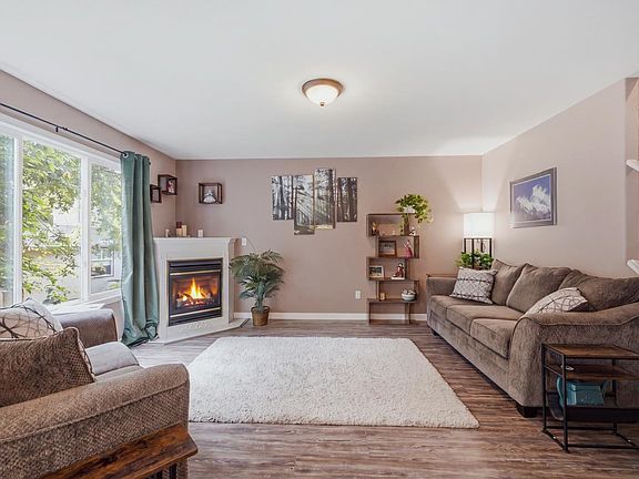 4th image of 46360 Valleyview Rd #2