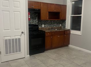 224 3rd St #5A, Elizabethport, NJ 07206