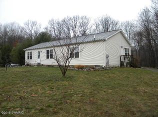 123 S Trent Rd, Ravenna, MI 49451