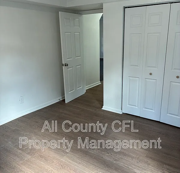 812 Marion St — Photo 10