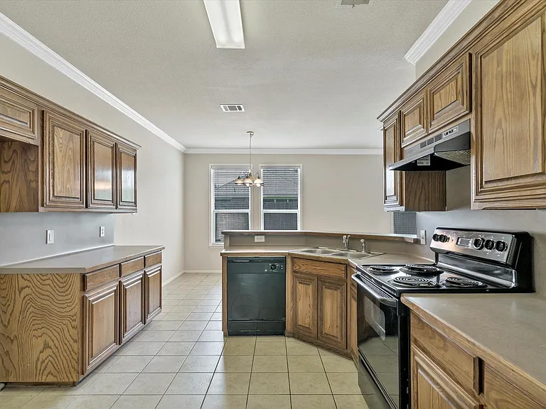 4402 Emerald Leaf Dr — Photo 24