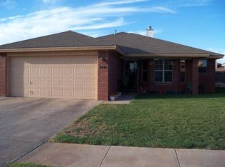 1916 78th St, Lubbock, TX 79423