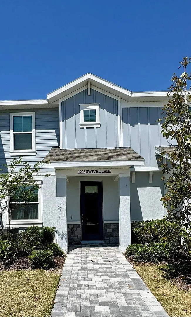 Annual Rental Near UTC, Waterside Place & Gulf Coast Beaches — Photo 1