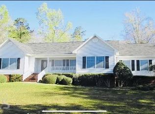 124 Cambridge Dr S, Milledgeville, GA