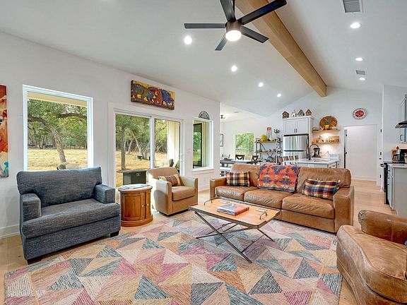 5th image of 200 Rust Ranch Rd