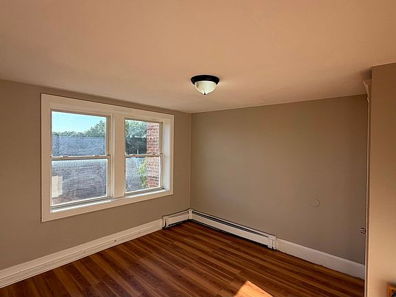 3rd image of 196-198 Jackson St #196-15