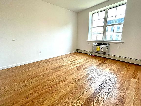 4th image of 667 Grand St APT 3A