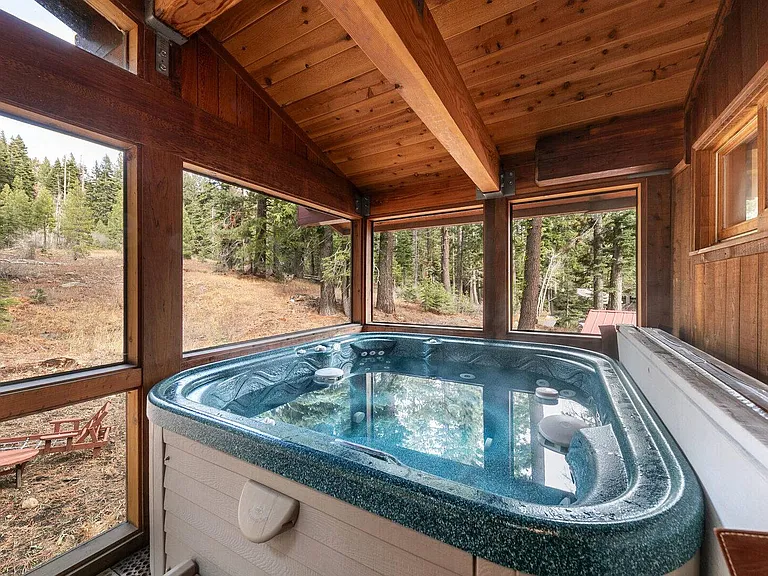 4040 Zermatt Rd — Photo 29
