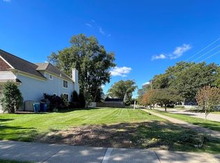 4600 Forest Ave, Downers Grove, IL 60515