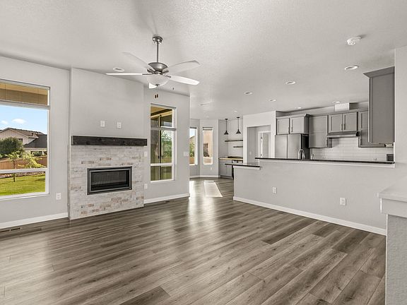 3rd image of 6837 Grassy Range Dr