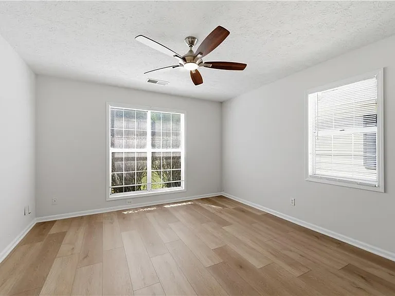 201 Colony Springs Dr — Photo 29