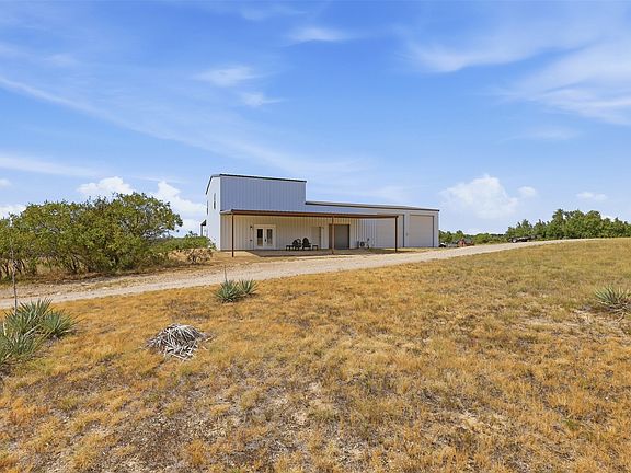 4th image of 3933 Sarra Ln