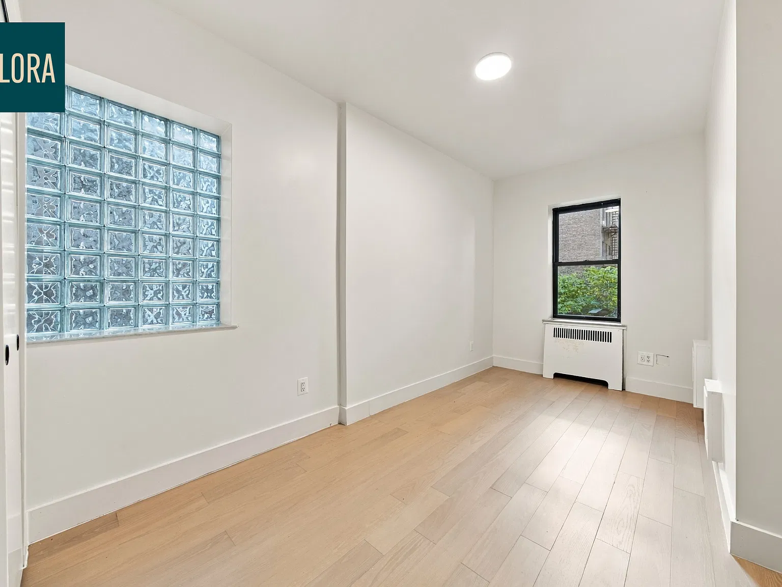 305 East 11th Street — Photo 4