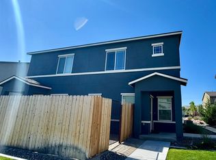 401 Autumn Breeze Cir, Reno, NV 89511
