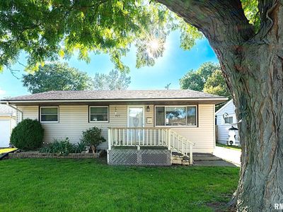421 Capri St, Pekin, IL, 61554