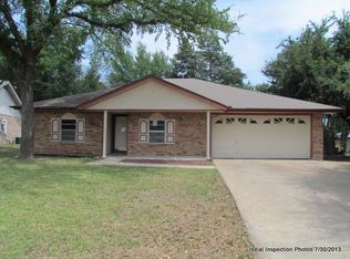 4920 Chickadee Dr, Balch Springs, TX 75180