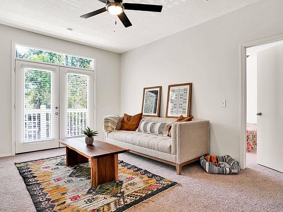 FRENCH DOOR TO BALCONY OR PATIO