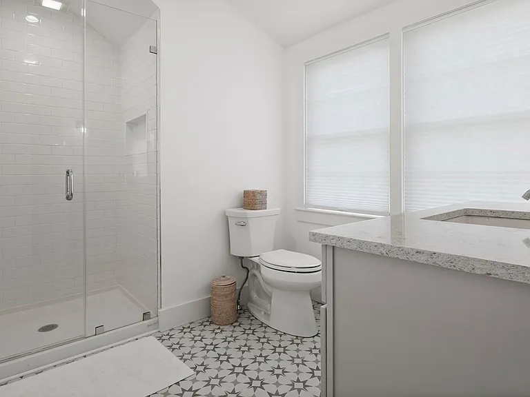 71 Cliff Rd — Photo 6