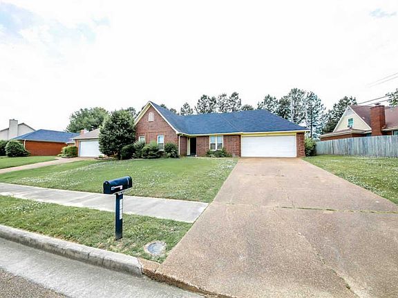5th image of 1311 Sandy Stone Ln