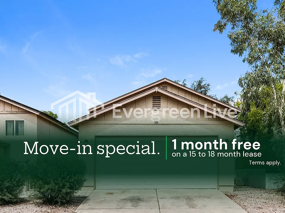 921 S Val Vista Dr #38
