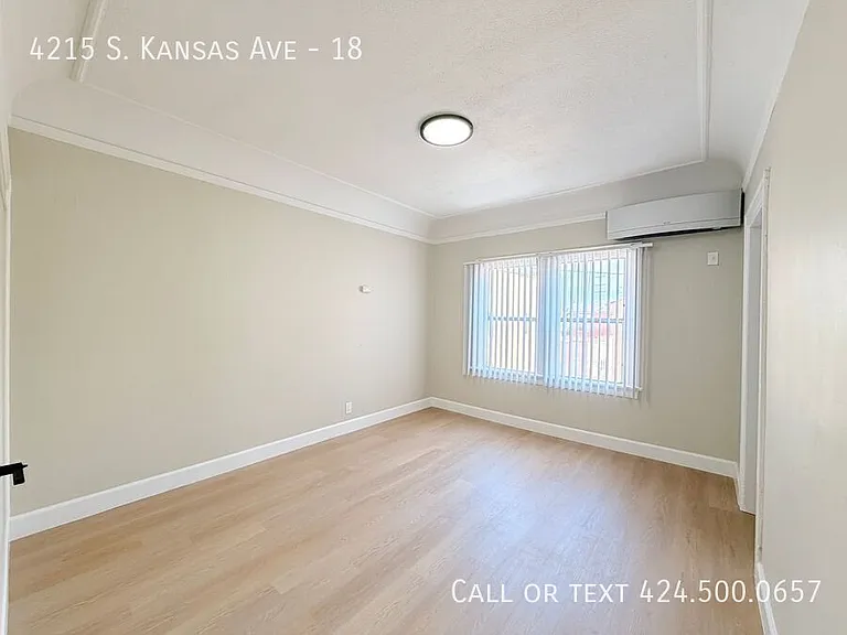 4215 S Kansas Ave #18 — Photo 2