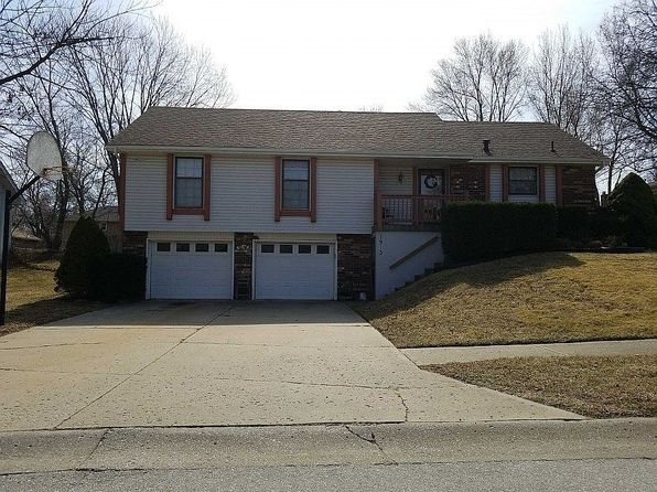 1913 N Lazy Branch Rd