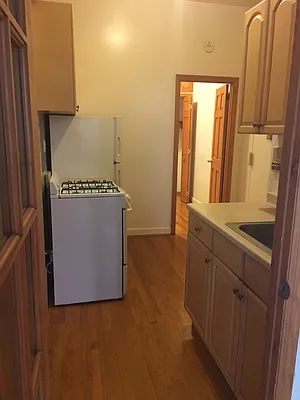 Rented by Warren T Real Estate Corp. | media 15