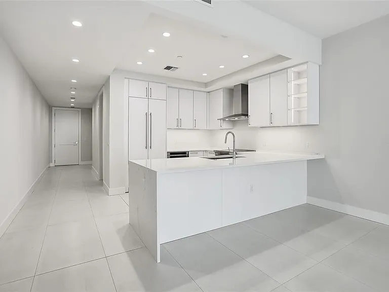 275 1st Ave S #1104 — Photo 9