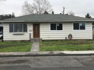 1308 E 14th St, The Dalles, OR 97058