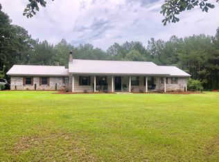 66 Bullock Rd, Laurel, MS 39443
