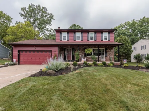 205 Woodland Dr, Medina, OH 44256