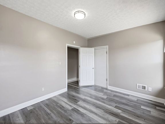 2nd image of 393 Saint Clair Ave