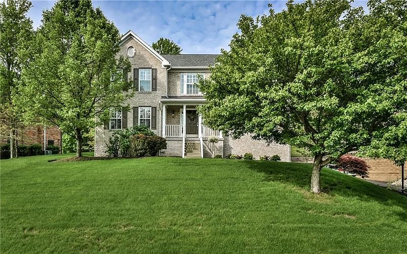 1st image of 321 Heather Hill Dr