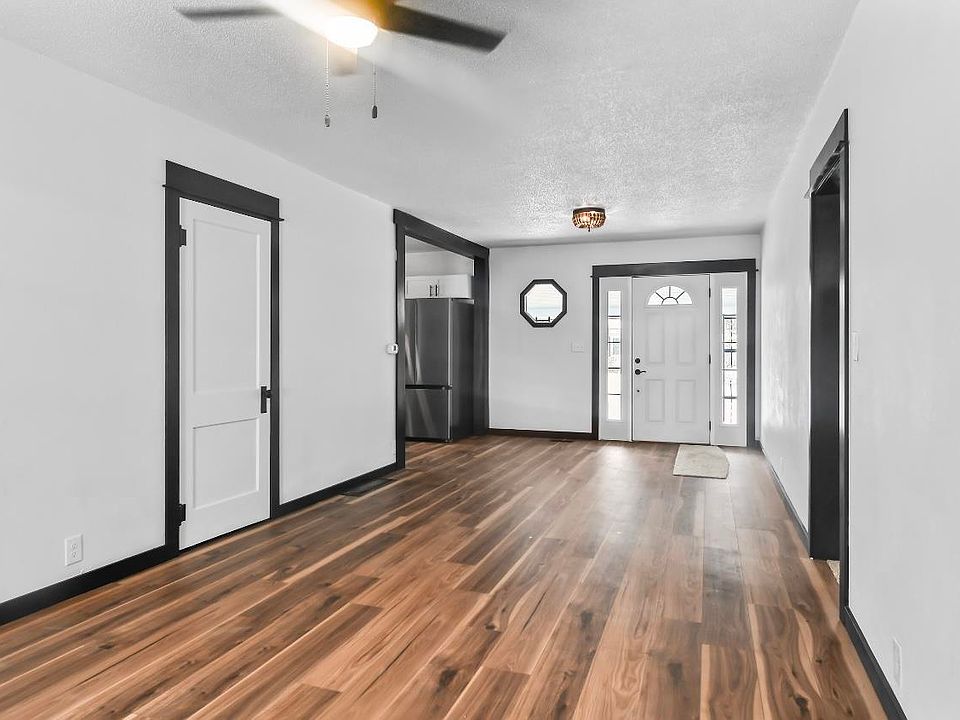 24838 Maple St, Oran, IA 50664 | Zillow