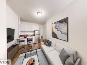 304 E 62nd St