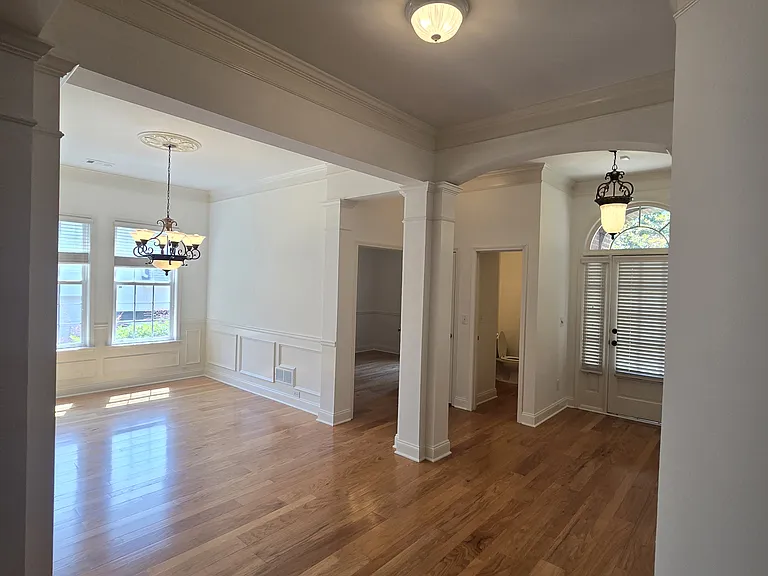 5935 Lake Oak Lndg — Photo 9