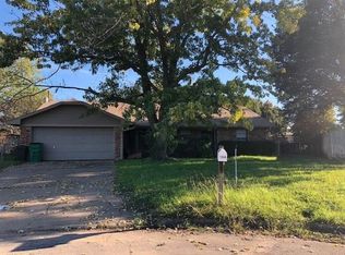 104 Sharp Cir, Stephenville, TX 76401