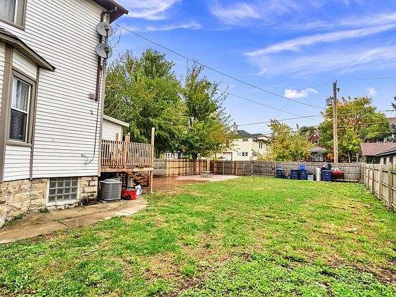 5th image of 1613 S 8th Ave