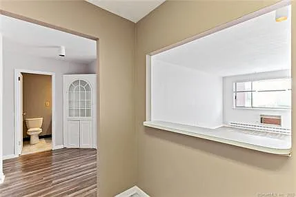 47 Sumner St #205 — Photo 15