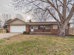 211 Spring Lake Dr, Mountain Home, AR 72653